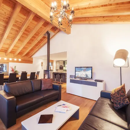 Nepomuk Apartment *