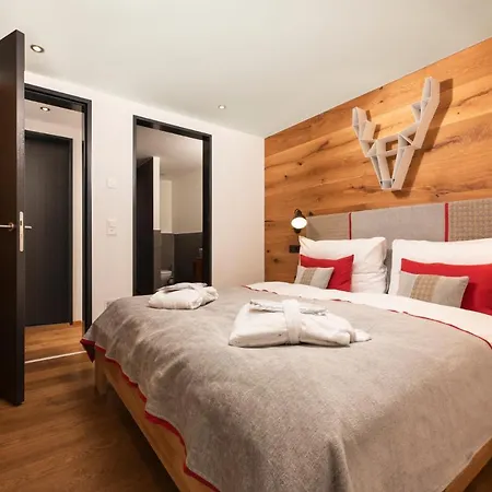 Nepomuk Apartment *