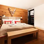 Nepomuk Zermatt